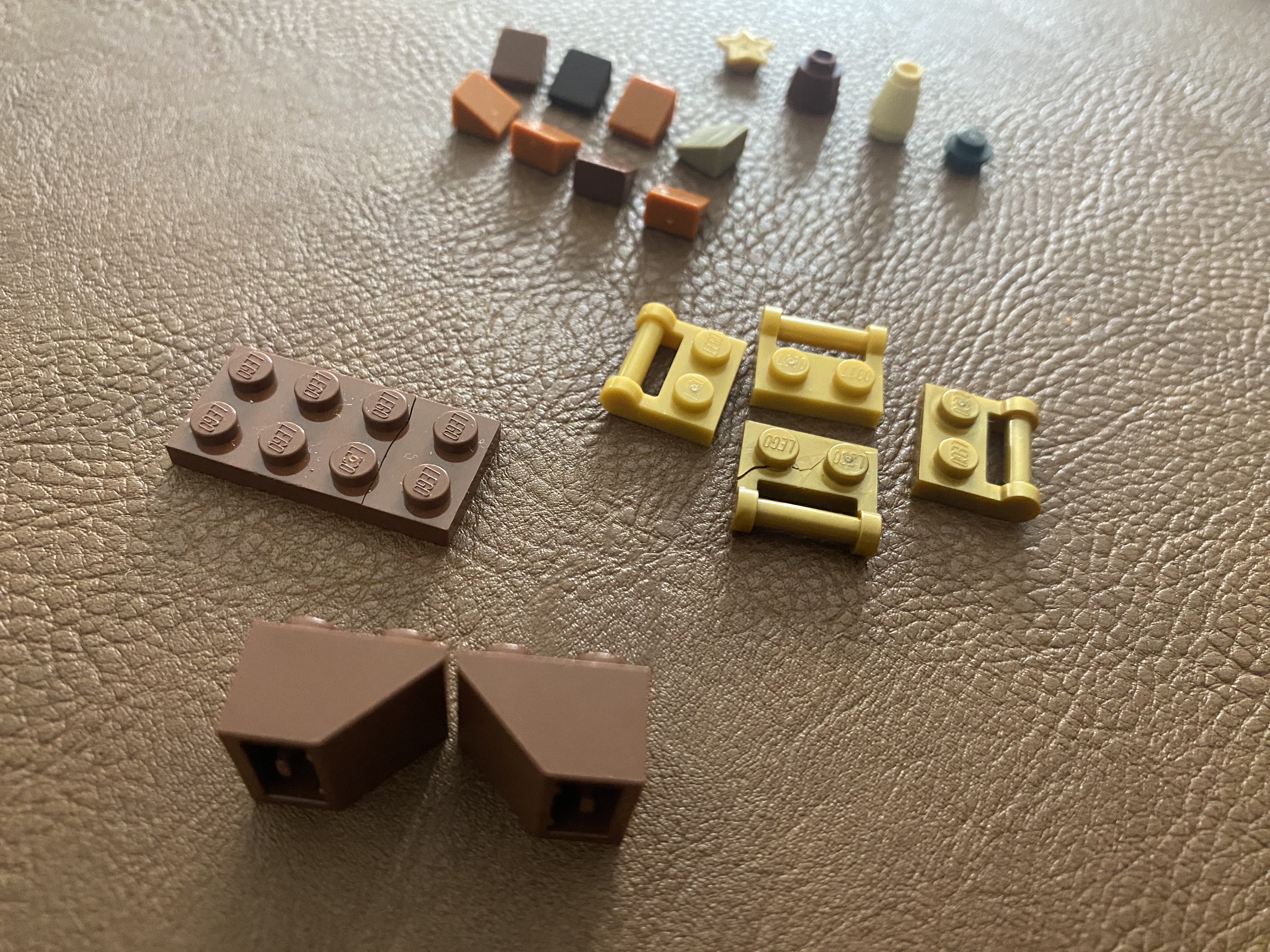 Lego Nativity Instructions - Step 1